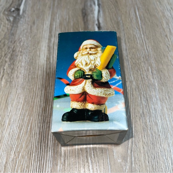 Vintage Porcelain Figurine Santa Christmas 3.5" With Box CS14597. - Picture 6 of 12